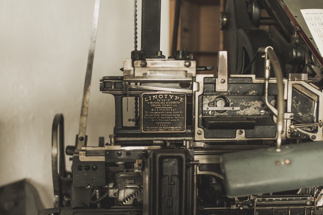 vintage newspaper printing press